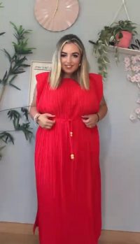 VESTIDO PLISADO ROJO